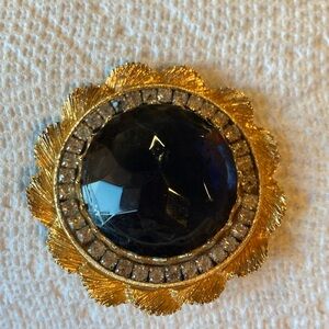 Vintage Large Blue Colored Glass Rhinestone Gold Tone Brooch